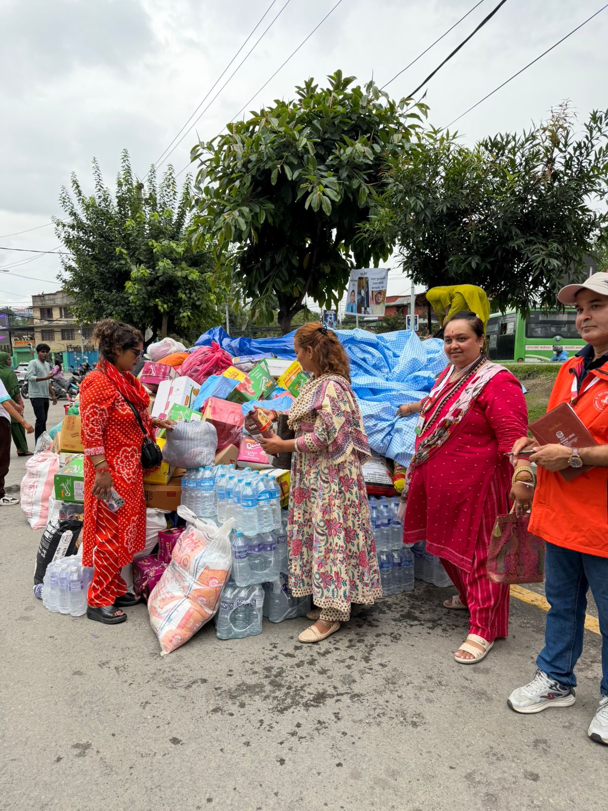 दान संकलन अभियानका लागि स्वयंसेवी सेवा